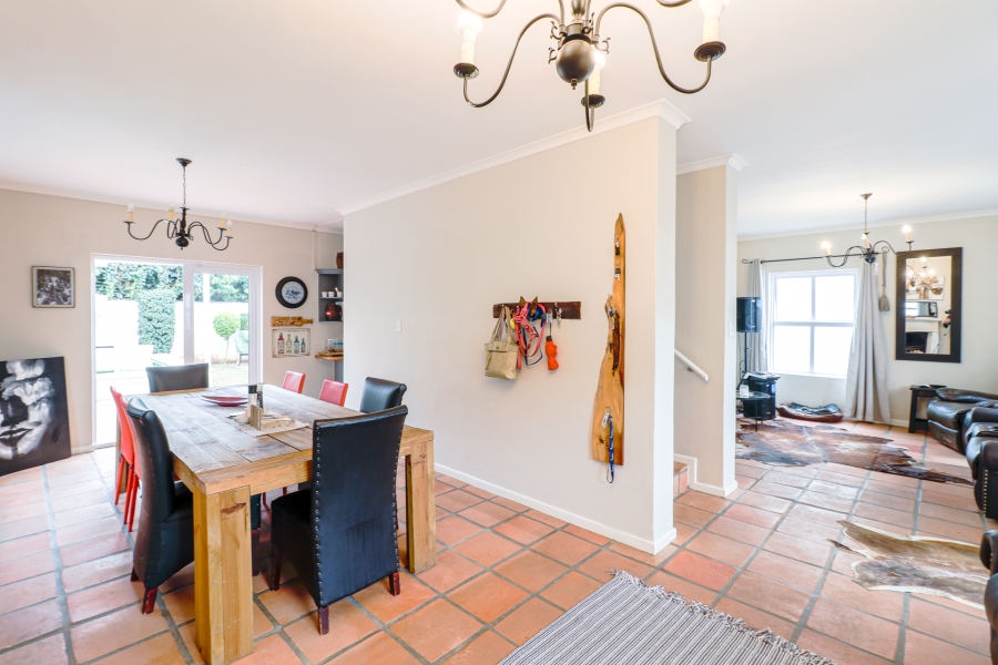 3 Bedroom Property for Sale in Paradyskloof Western Cape